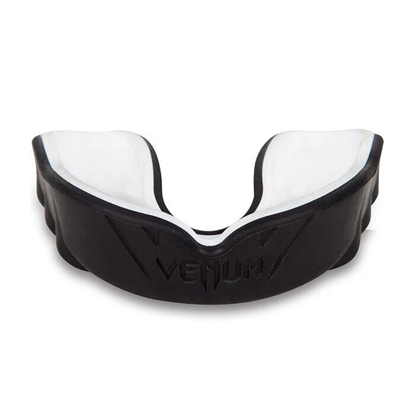 Venum Challenger Tandbeskytter Sort/Hvid